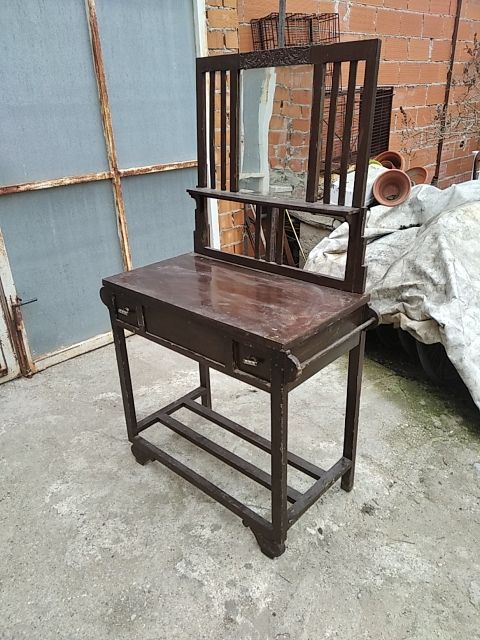 Mueble tocador baño antiguo de segunda mano por 85 € en Villarta de San