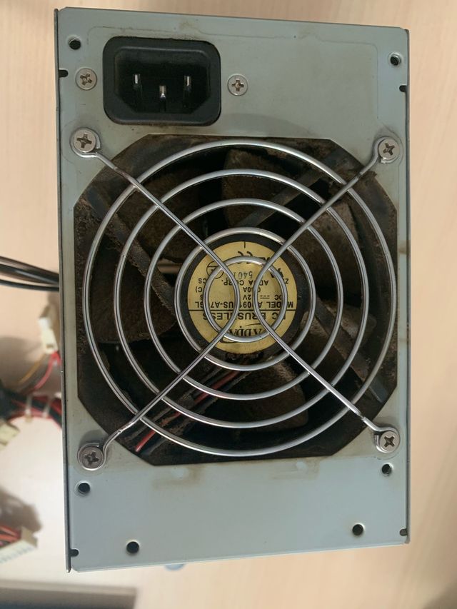 Fuente de Alimentación HP ATX