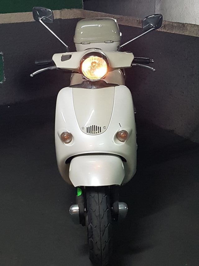Aprilia Compay RETRO 125 Asiento bajo de segunda mano por 675 € en
