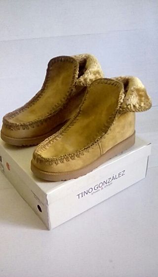 BOTINES ESQUIMAL de segunda mano por 23 EUR en Madrid en WALLAPOP