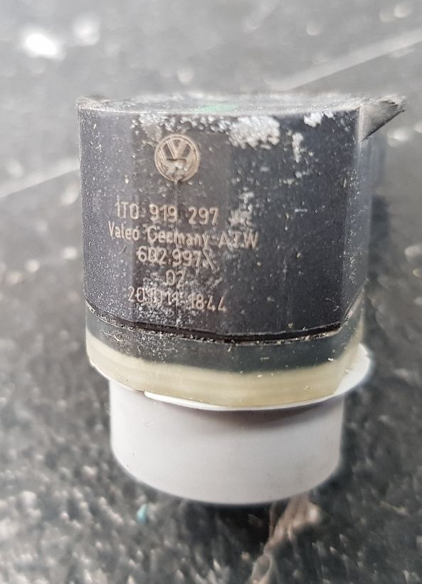 sensor aparcamirnto paragolpes AUDI VW