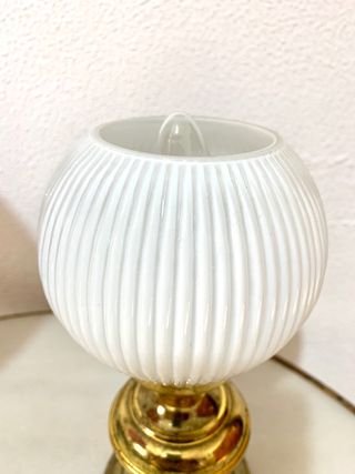 lámpara de mesa