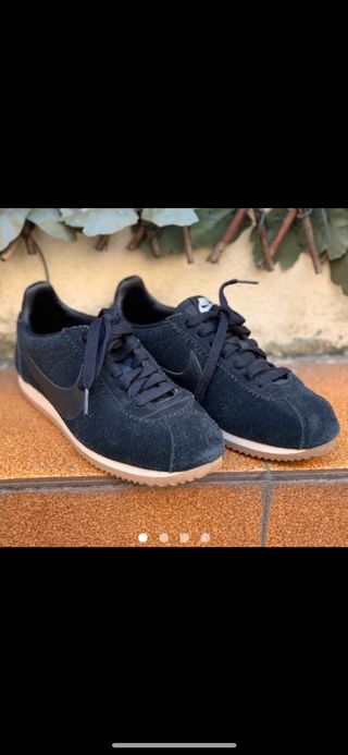 nike cortez negras enteras