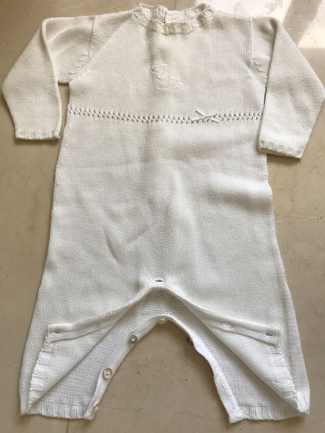 Traje body de lana blanca