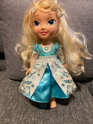 muneca que habla espanol