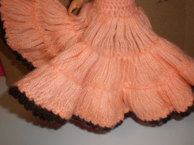 VESTIDO HECHO A MANO PARA LESLY