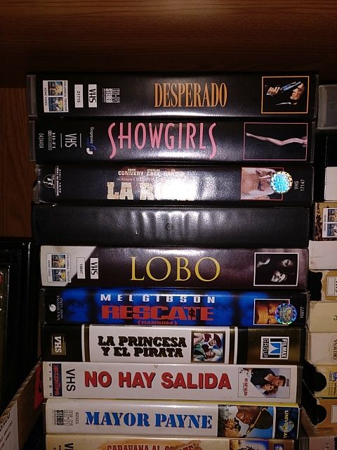 más de 70 vhs