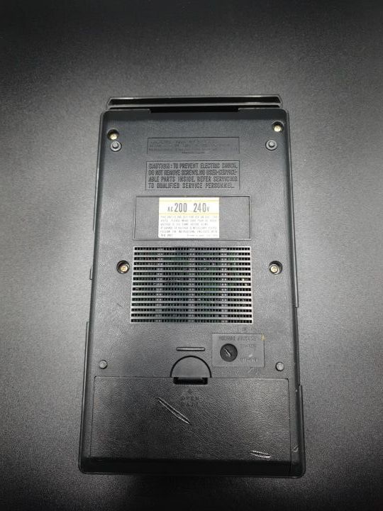 Grabadora antigua Panasonic RQ-2735 de cinta