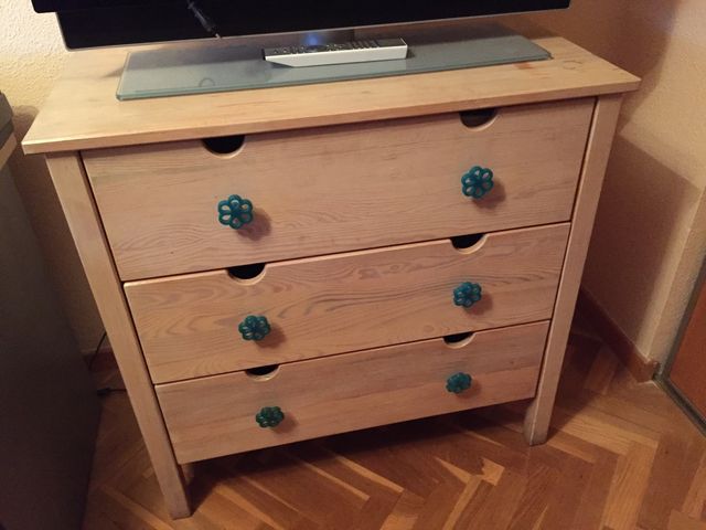 Mueble Aparador Madera Pino de segunda mano por 100 € en Las Rozas de