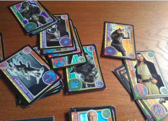 Lote 67 cartas Star Wars +regalo otros 40 repetida