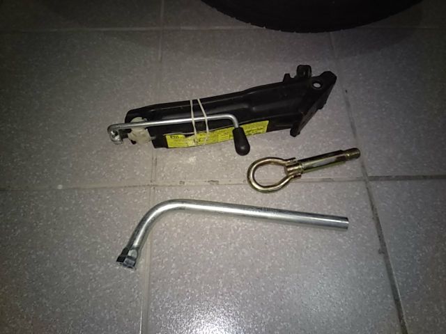 Rueda de repuesto 5x100 16" (neumático nuevo)