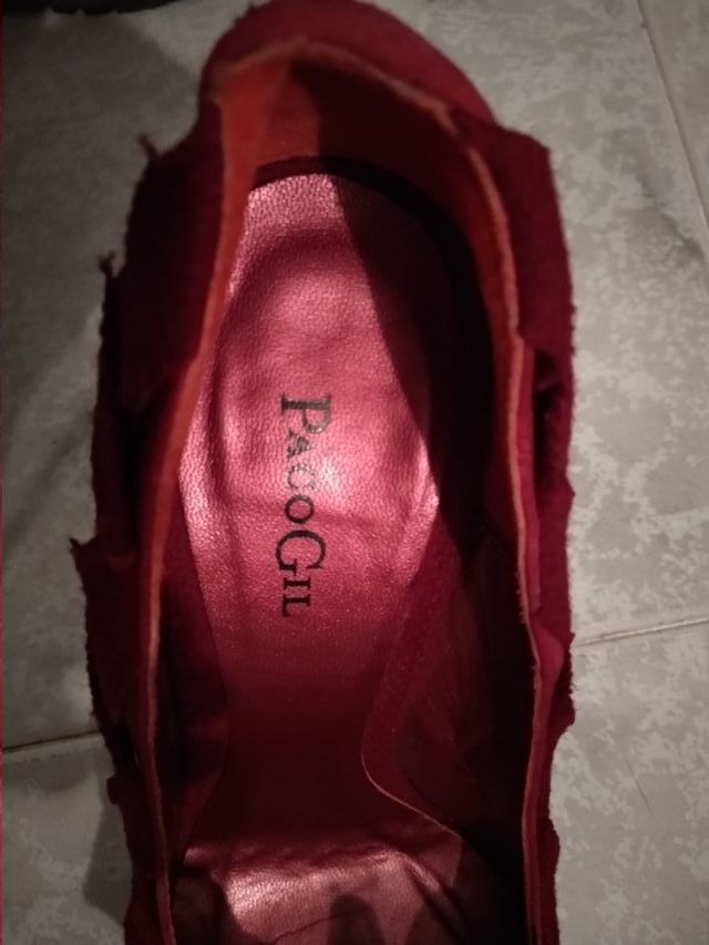 Zapatos Rojos Paco Gil.