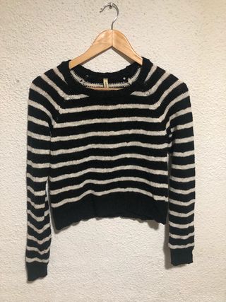 Jersey rayas negro y blanco Stradivarius de segunda mano por 6 EUR en  Madrid en WALLAPOP