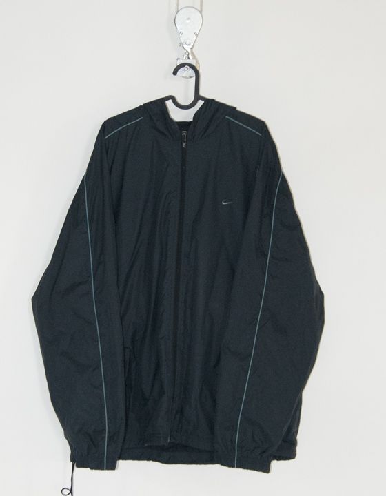 Criticar Empresario Conquistar CHAQUETA NIKE AZUL MARINO de segunda mano por 19,95 € en Valencia en WALLAPOP Criticar Empresario Conquistar CHAQUETA NIKE AZUL MARINO de segunda mano por 19,95 € en Valencia en WALLAPOP