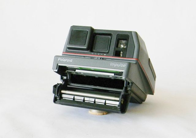 Camara fotos polaroid impulse.