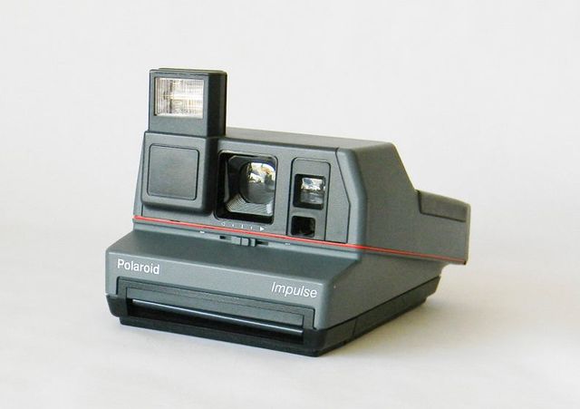 Camara fotos polaroid impulse.