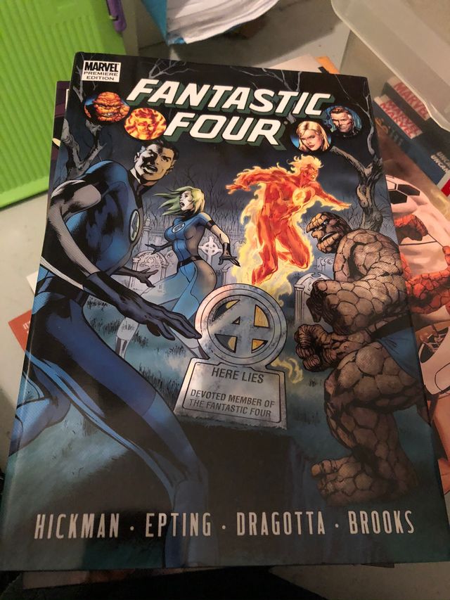 Fantastic Four Hickman Hardcovers