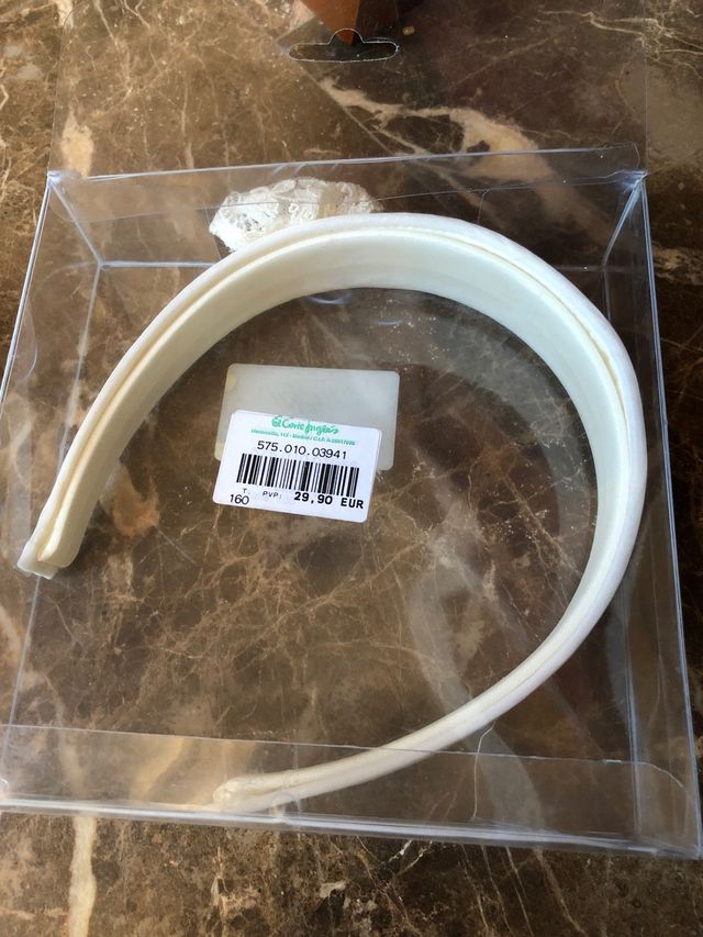 Cerchietto in peluche per cerimonia della comunione