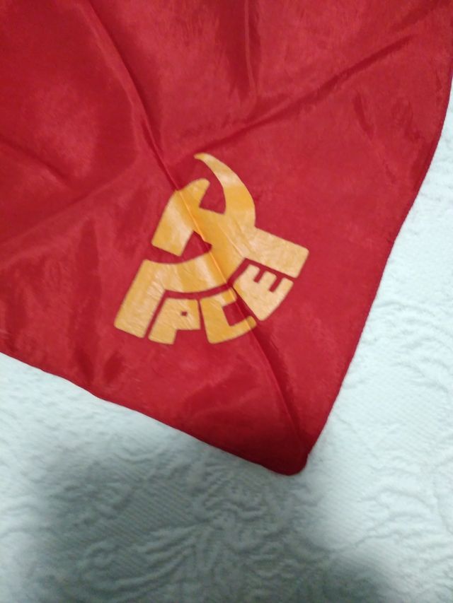Pañuelo original PCE.