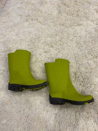 Botas agua Solognac (n. 25-26) de segunda mano por 8 EUR en Cabrils en  WALLAPOP