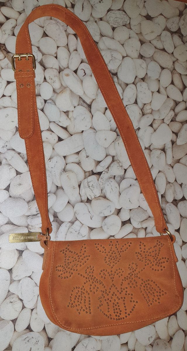 Bolso piel ante de Mango- nunca usado