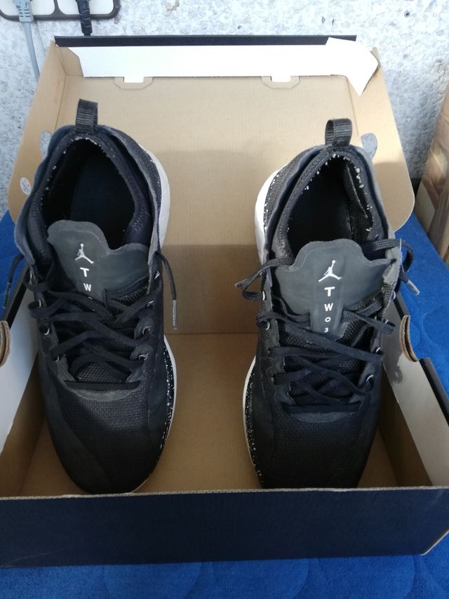 diccionario cepillo hoy Bambas Jordan negras de segunda mano por 20 € en Sant Cugat del Vallès en WALLAPOP diccionario cepillo hoy Bambas Jordan negras de segunda mano por 20 € en Sant Cugat del Vallès en WALLAPOP