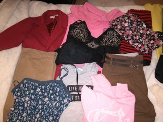 Camisas para mujer de vestir de segunda mano en Alicante en Lote ropa, camisetas desigual,Zara,esfera de segunda mano