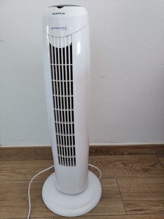 Ventilador de torre Taurus de segunda mano por 38 € en Ventilador Torre de segunda mano en Barcelona en WALLAPOP