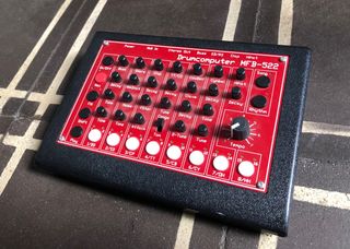 Caja de ritmos de segunda mano en WALLAPOP