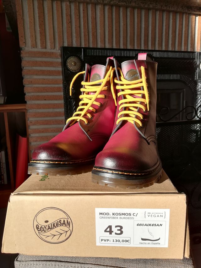 Botas talla 43.