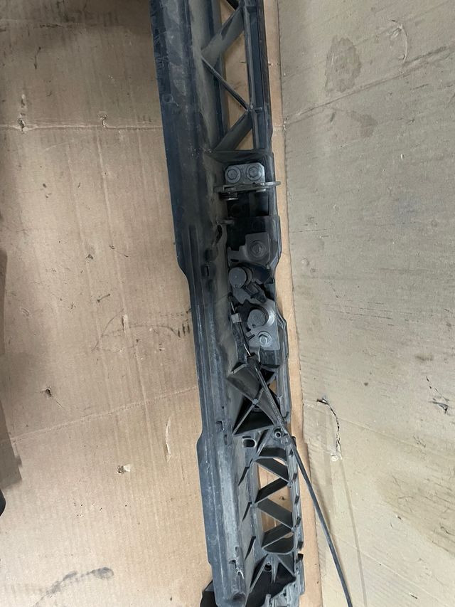 Panel frontal peugeot 308