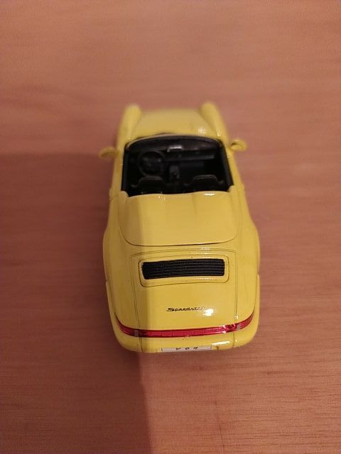 Coche Miniatura Porsche 964 1993.Spark 1:43