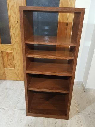 Estanterias de madera de segunda mano en Alcalá de Henares en WALLAPOP