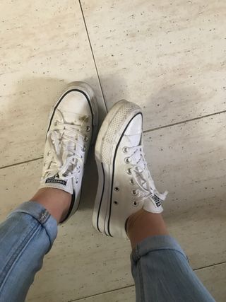 converse plataforma raya azul y roja