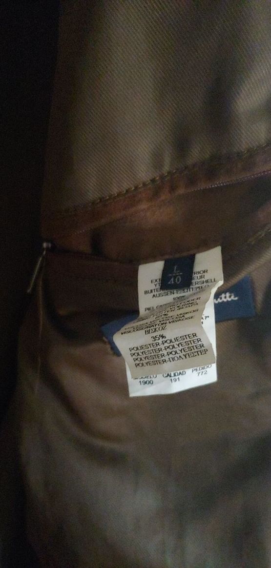 Americana de ante marrón camel