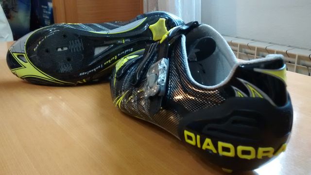 ZAPATILLAS CARRETERA CARBONO DIADORA PRORACER 2