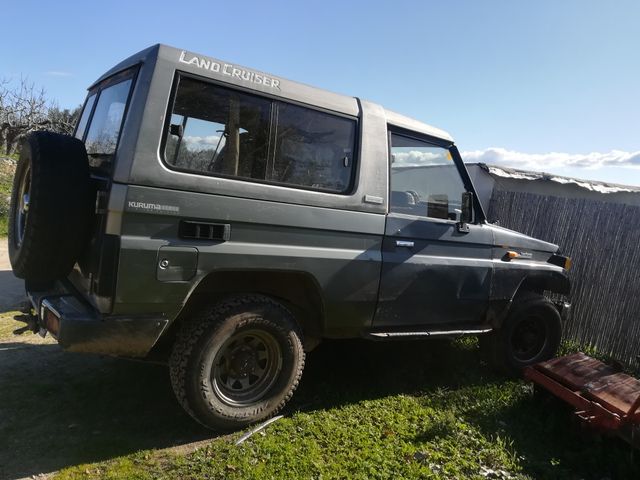 Toyota Land Cruiser 1991 de segunda mano por 2.800 € en Poyales del