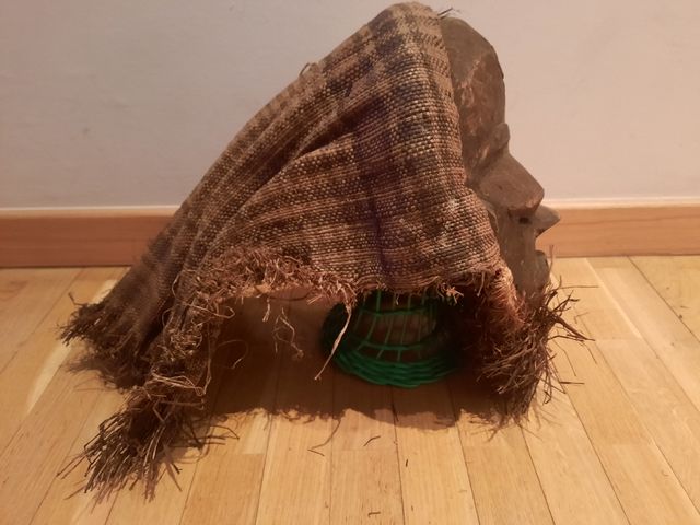 CURIOSA MÁSCARA AFRICANA