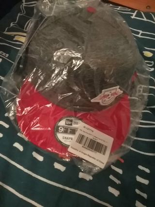 Gorra Red Bull de segunda mano en WALLAPOP