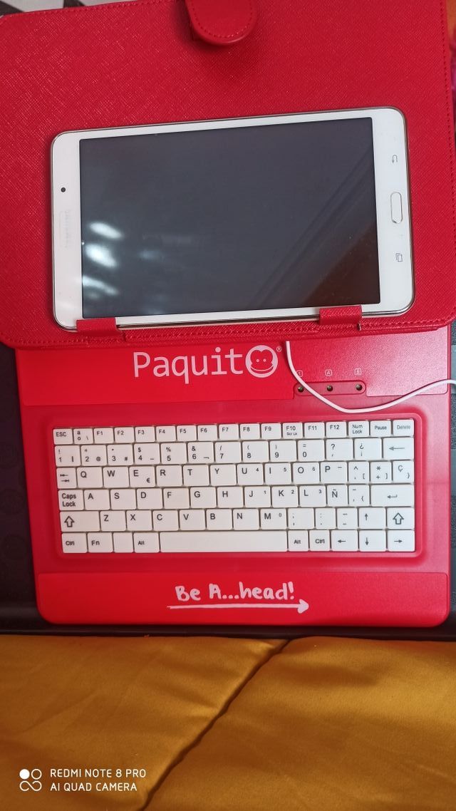 Teclado tablet nueva