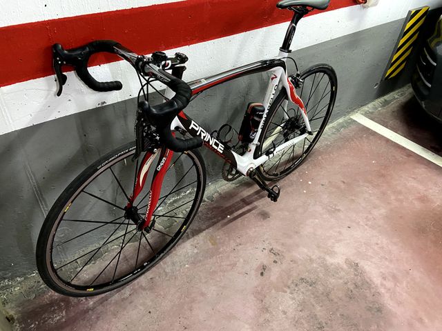 Bici Pinarello Prince Carbon 50HM1K, año 2009