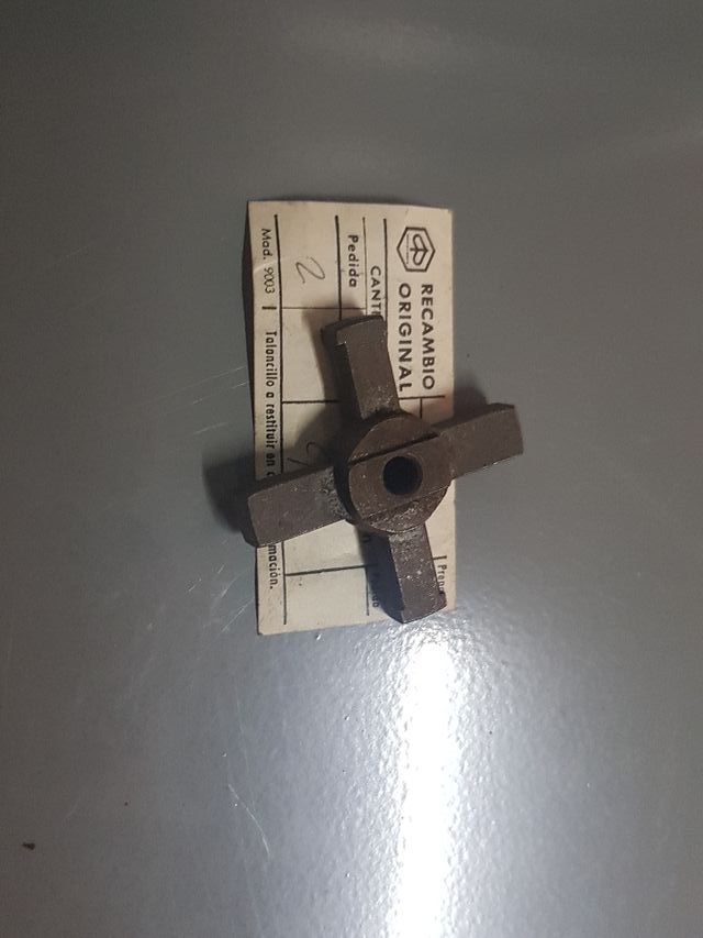 Cruceta Cambio Vespa Faro Bajo año 53 al 55