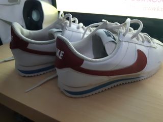Nike cortez talla 36 de segunda mano por 30 EUR en Parla en WALLAPOP