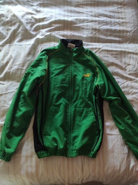 Gimnasio capitán Anuncio Chaqueta de chándal Puma x Jamaica. de segunda mano por 15 € en Canteras en WALLAPOP Gimnasio capitán Anuncio Chaqueta de chándal Puma x Jamaica. de segunda mano por 15 € en Canteras en WALLAPOP