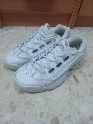 marca fila tenis