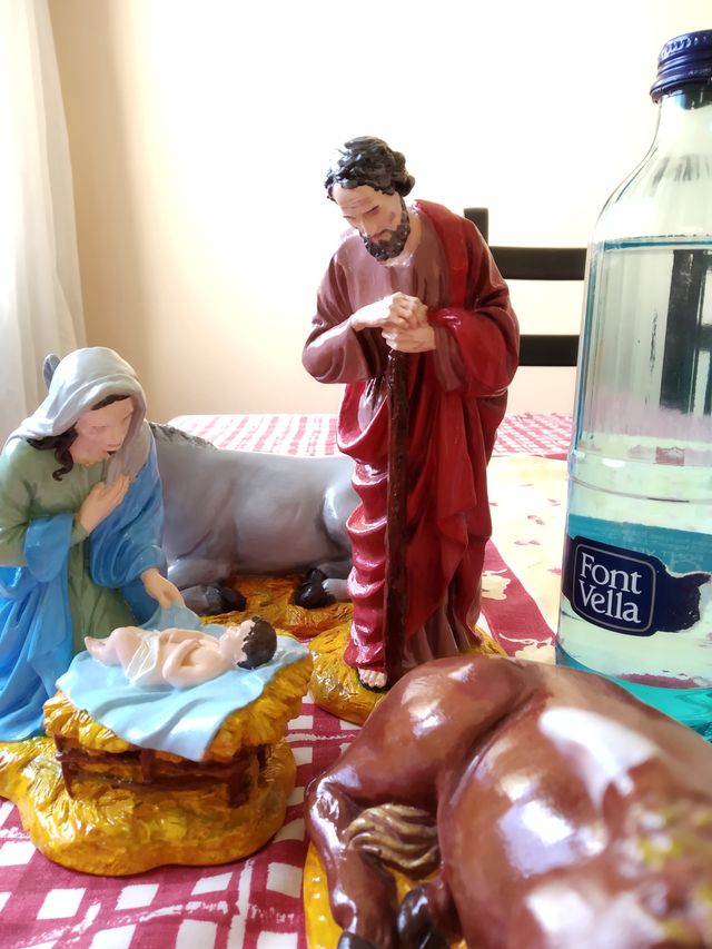 PESEBRE PINTADO A MANO