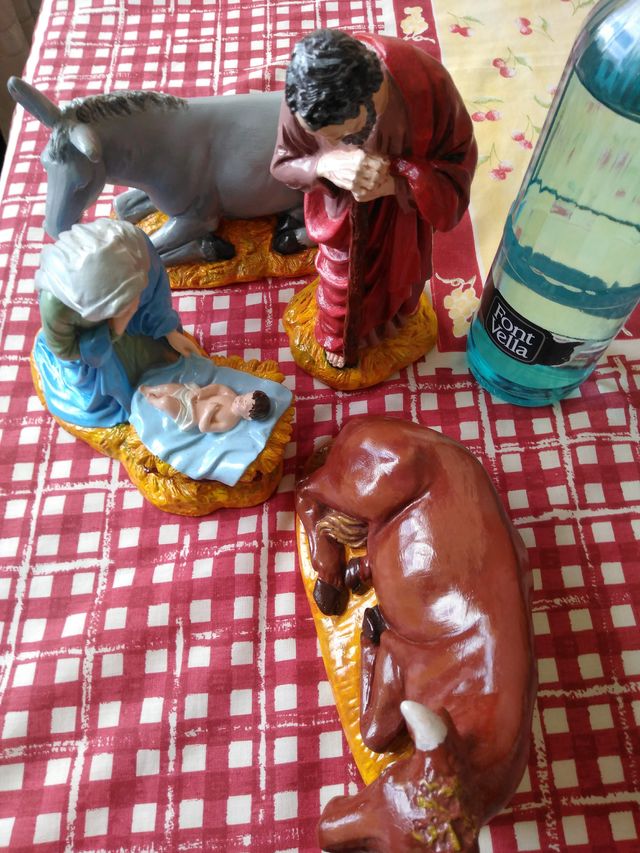 PESEBRE PINTADO A MANO