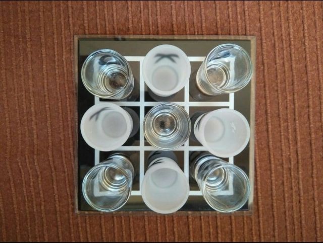 Chupitos tres en raya