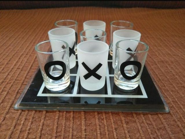 Chupitos tres en raya