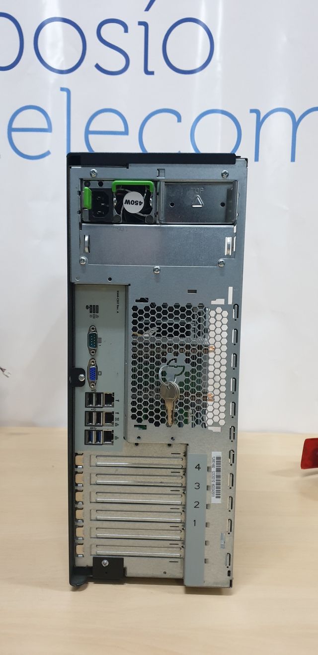 SERVIDOR FUJITSU TX1330 M1